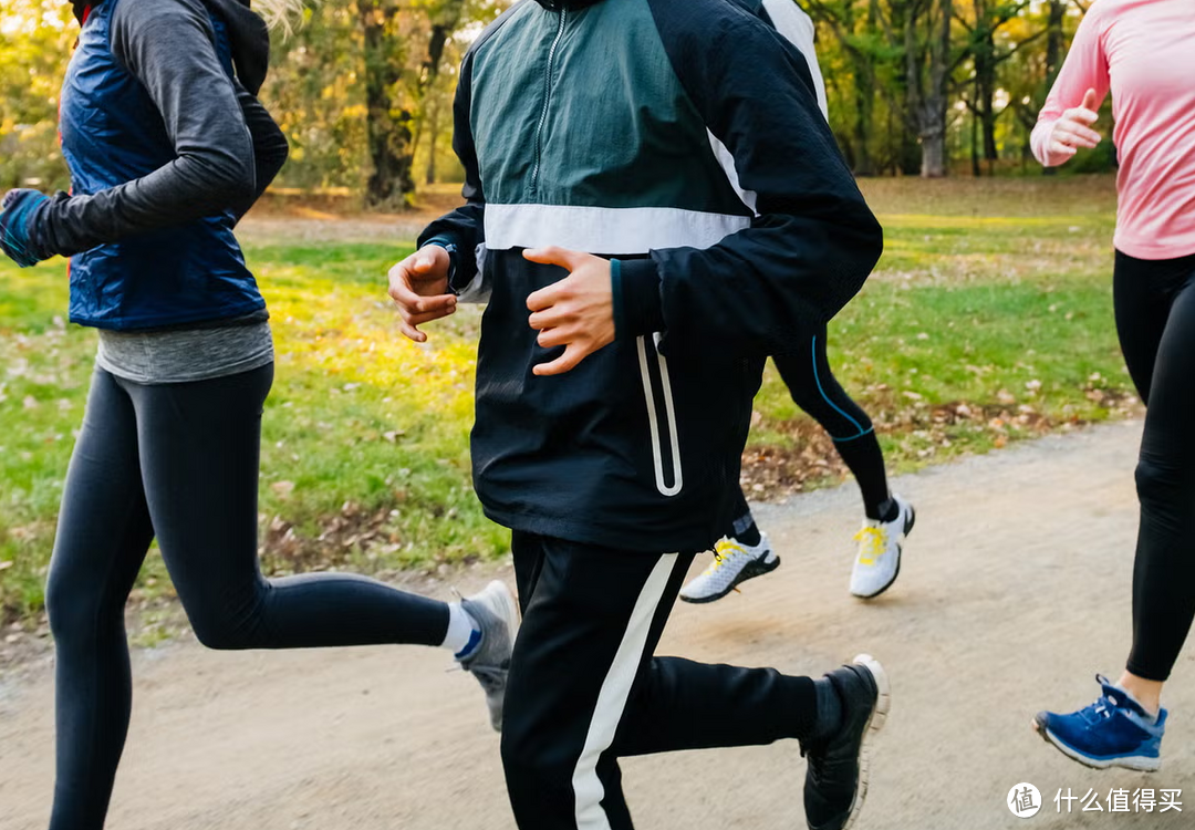 穿了一周亚瑟士新鞋,肉身实测50公里,只讲心里话没有广告